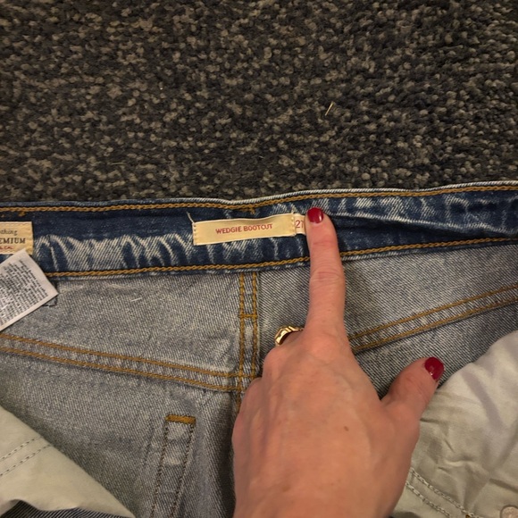 Levi's Wedgie Bootcut Jeans - Picture 8 of 10